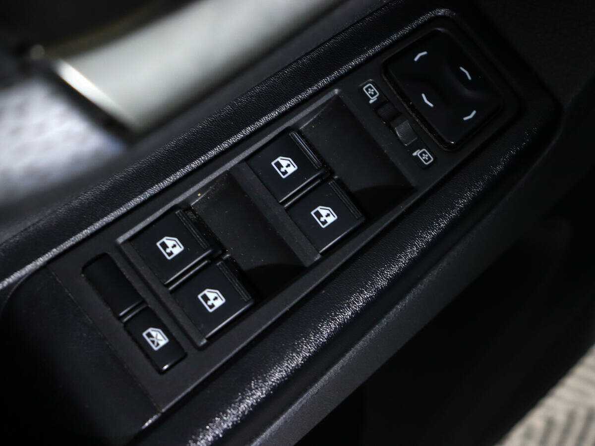 Купить Lada (ВАЗ) Vesta с пробегом. Фото: #13