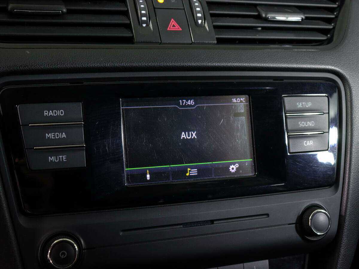 Купить Skoda Octavia с пробегом. Фото: #14