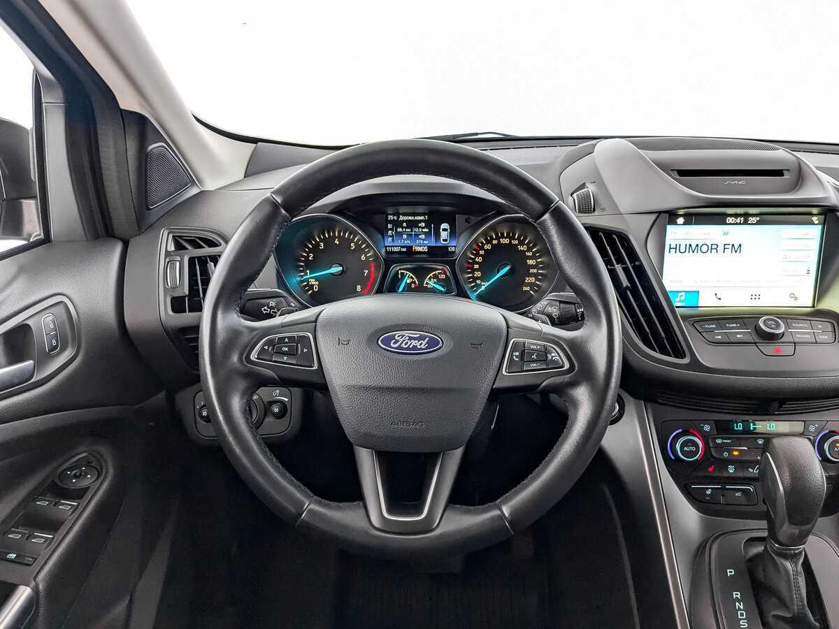 Купить Ford Kuga с пробегом. Фото: #16
