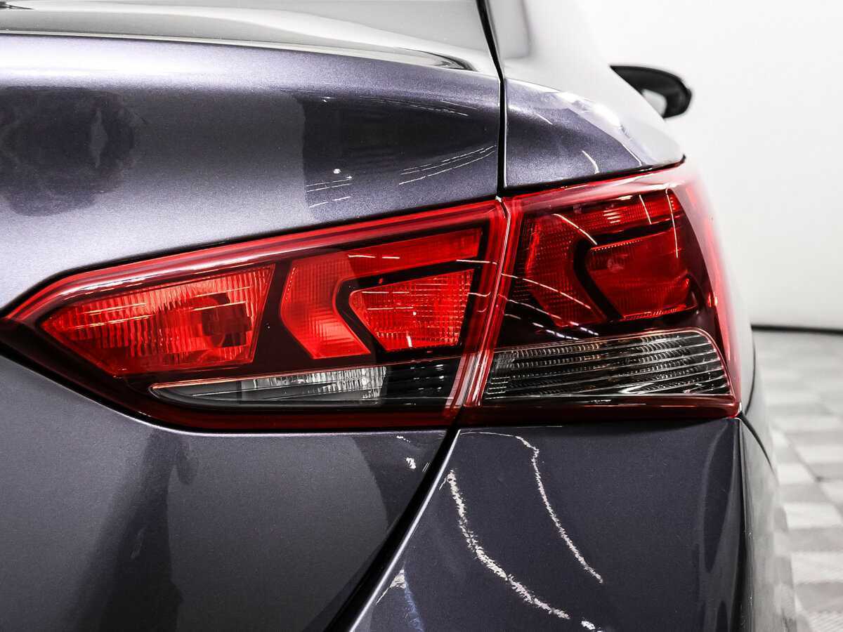 Купить Hyundai Solaris с пробегом. Фото: #14