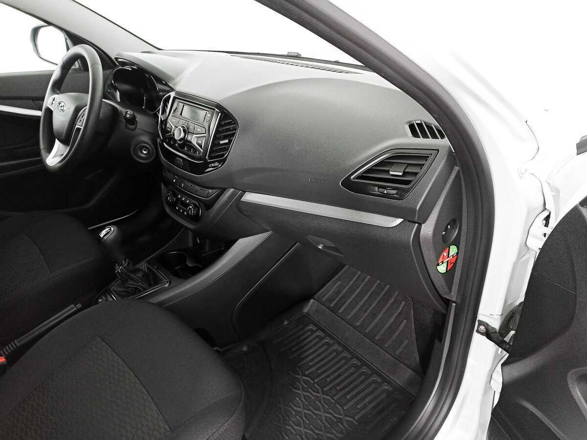 Купить Lada (ВАЗ) Vesta с пробегом. Фото: #6