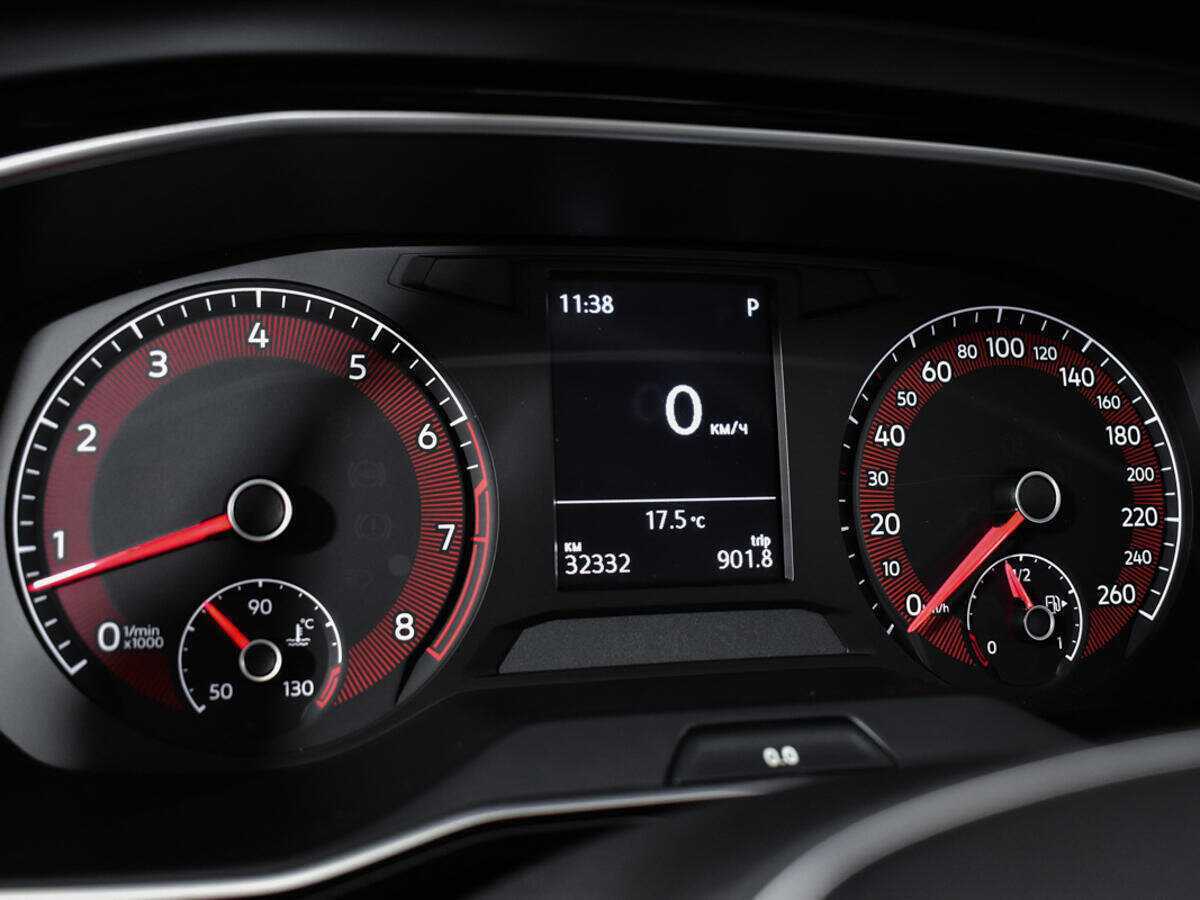 Купить Volkswagen Jetta с пробегом. Фото: #10