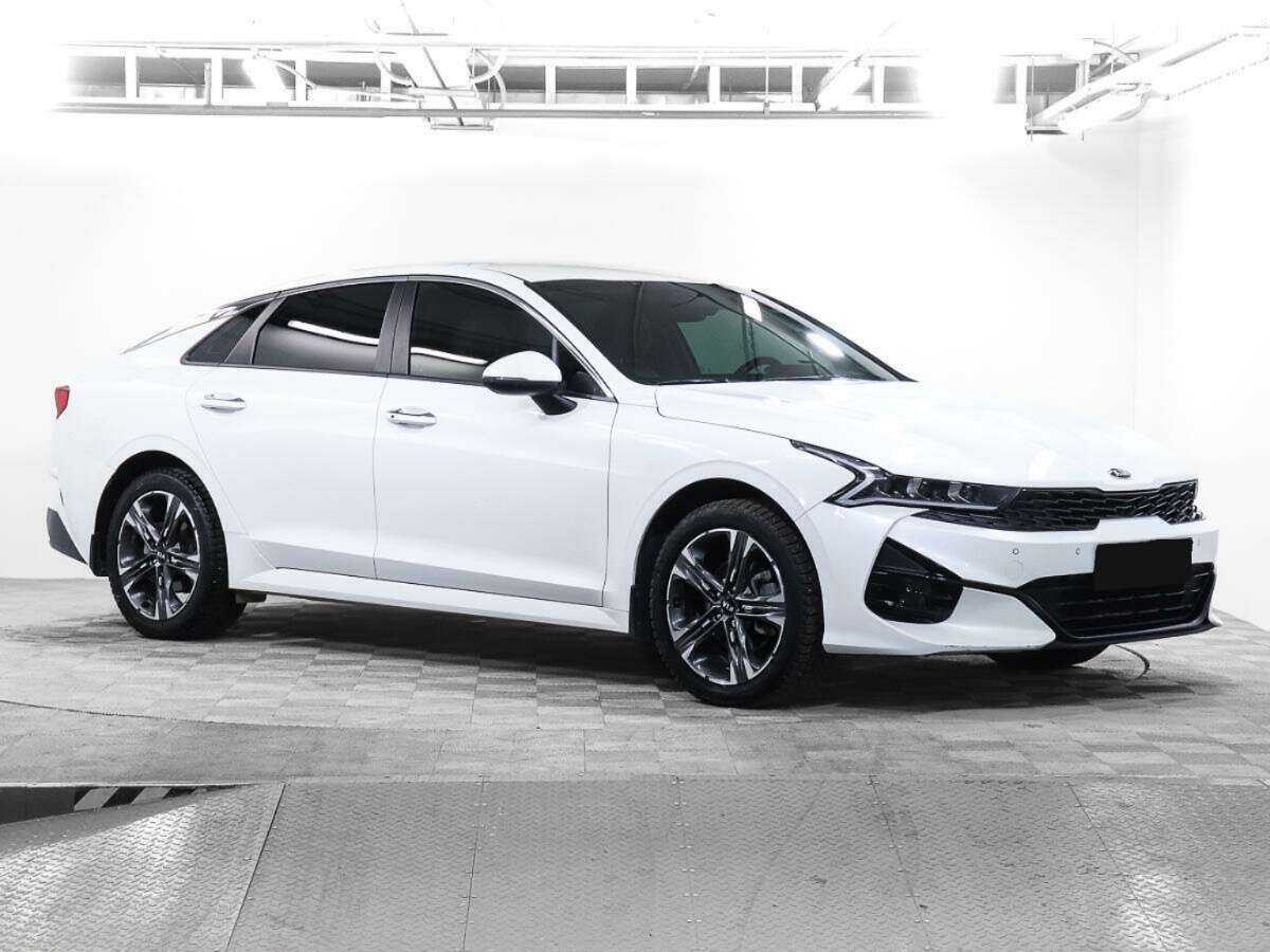 Купить Kia K5 с пробегом. Фото: #2