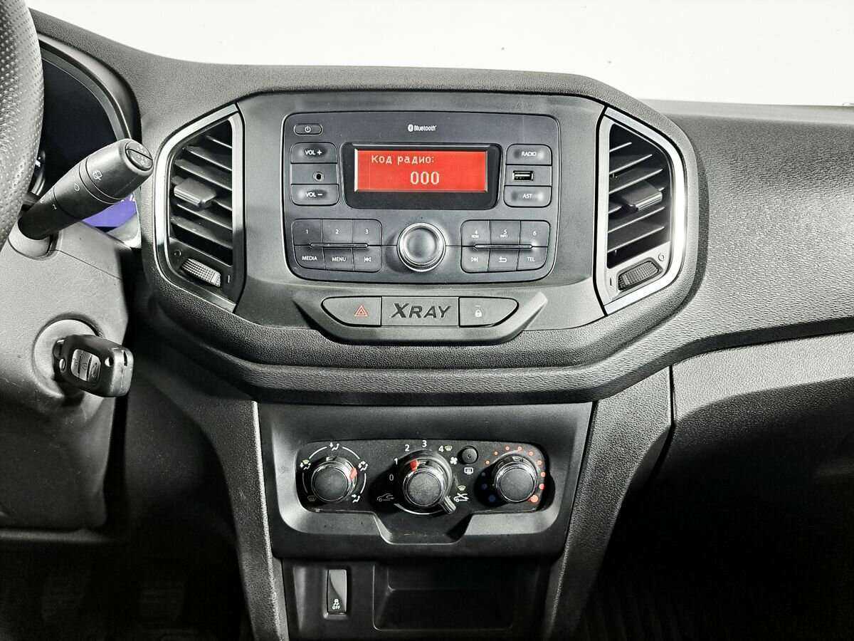 Купить Lada (ВАЗ) XRAY с пробегом. Фото: #10