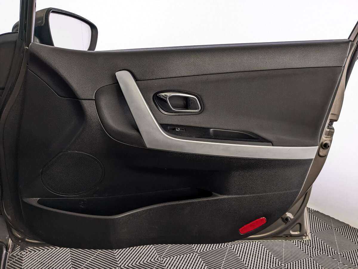 Купить Kia Ceed с пробегом. Фото: #18