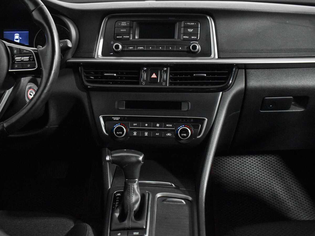 Купить Kia Optima с пробегом. Фото: #12