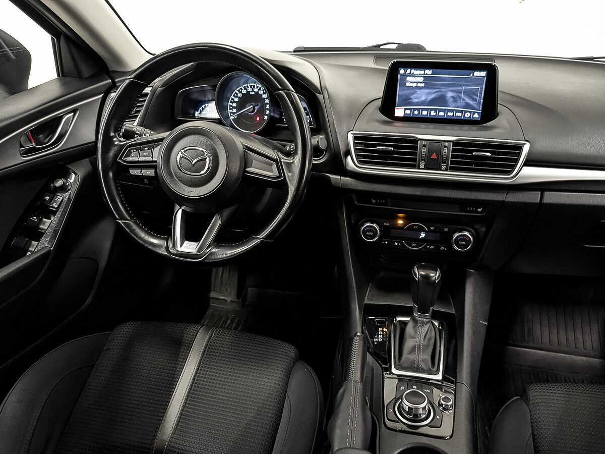 Купить Mazda 3 с пробегом. Фото: #23