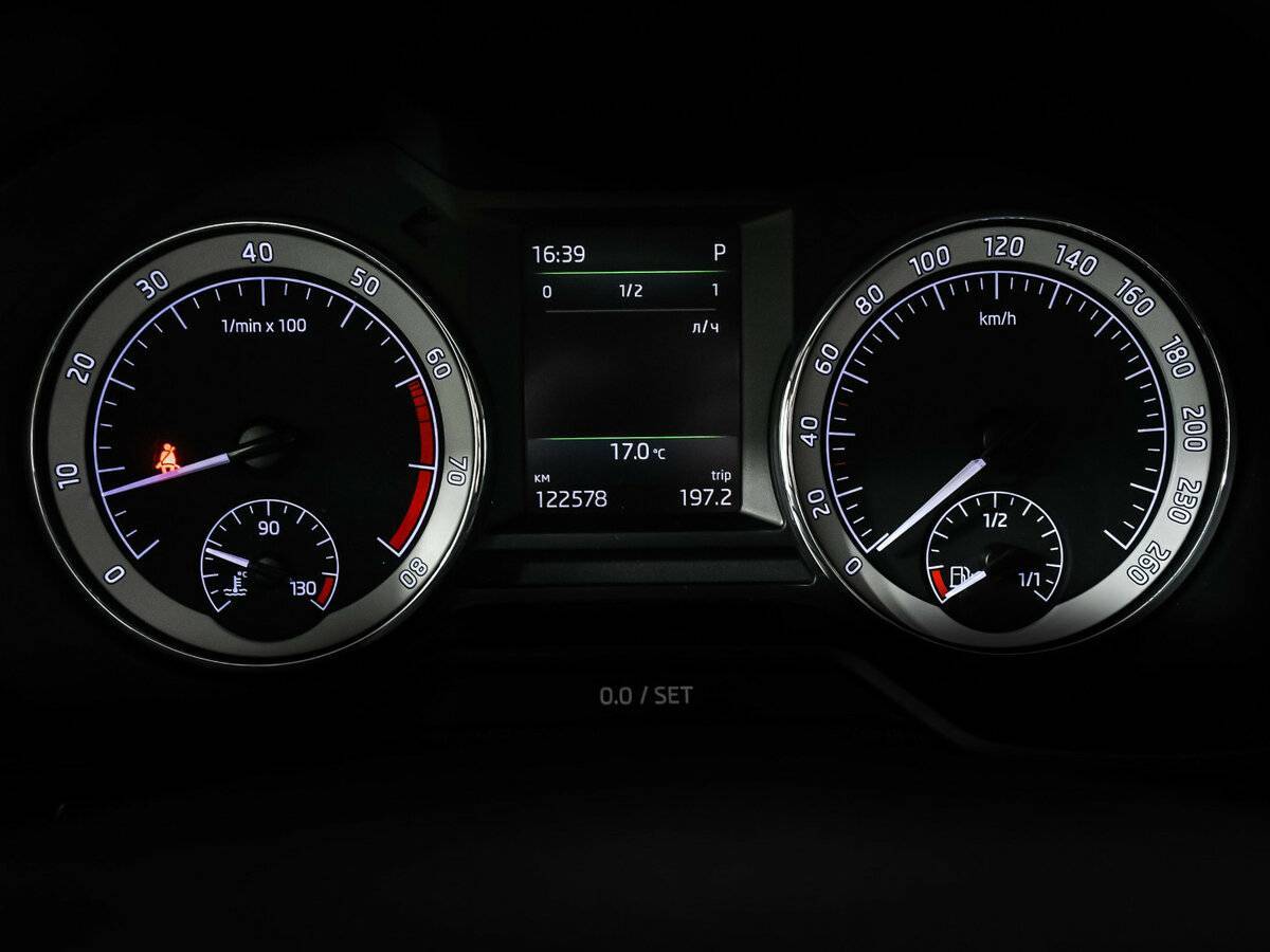 Купить Skoda Octavia с пробегом. Фото: #9