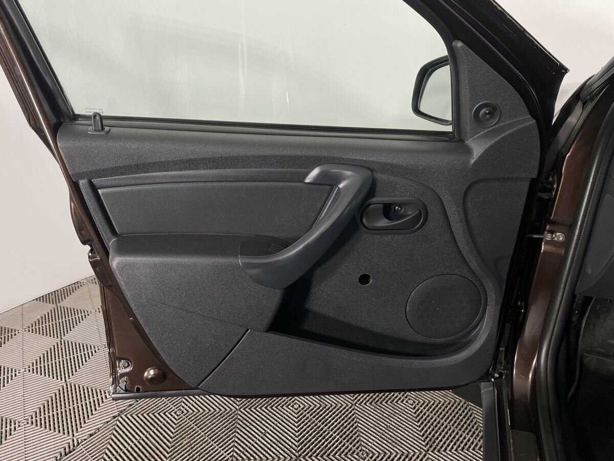 Купить Renault Duster с пробегом. Фото: #7