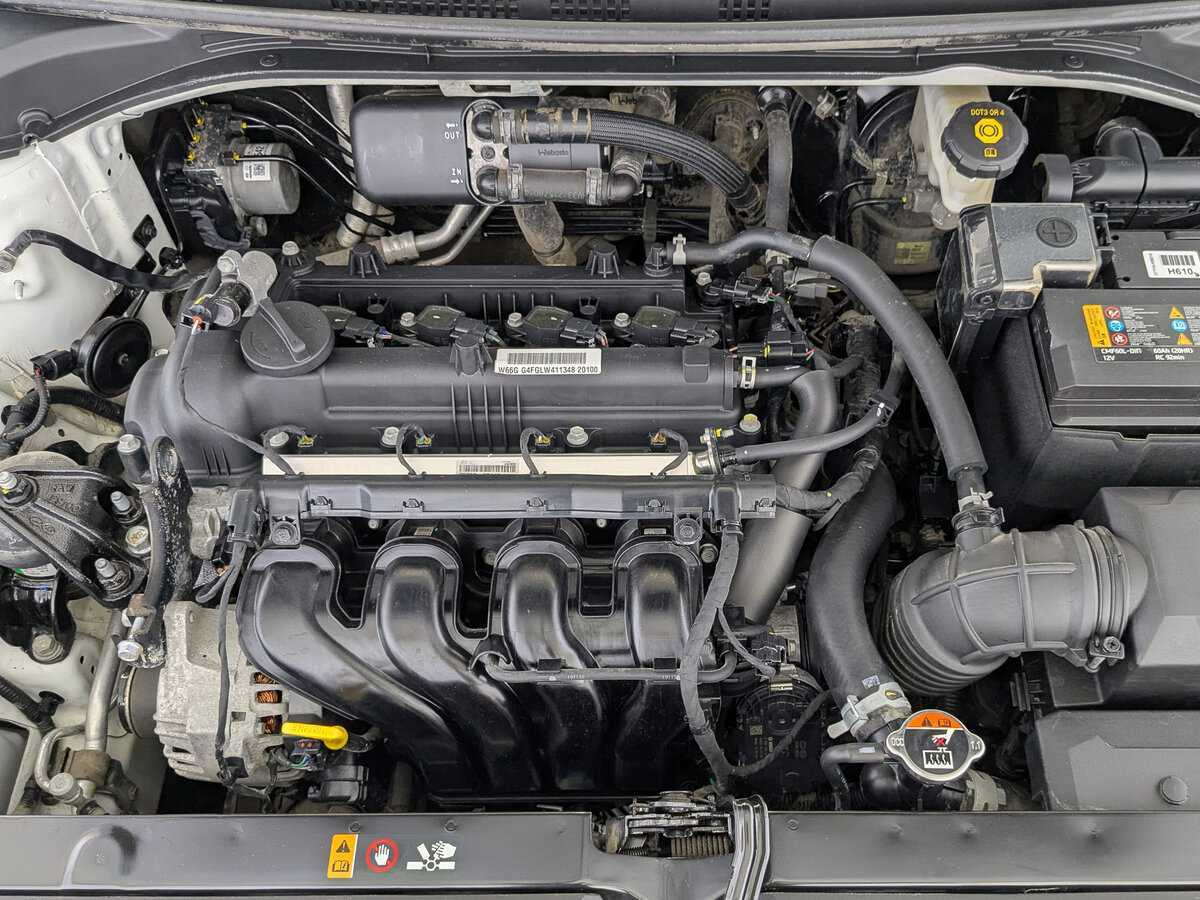 Купить Hyundai Solaris с пробегом. Фото: #8