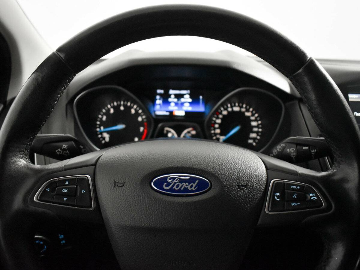 Купить Ford Focus с пробегом. Фото: #16