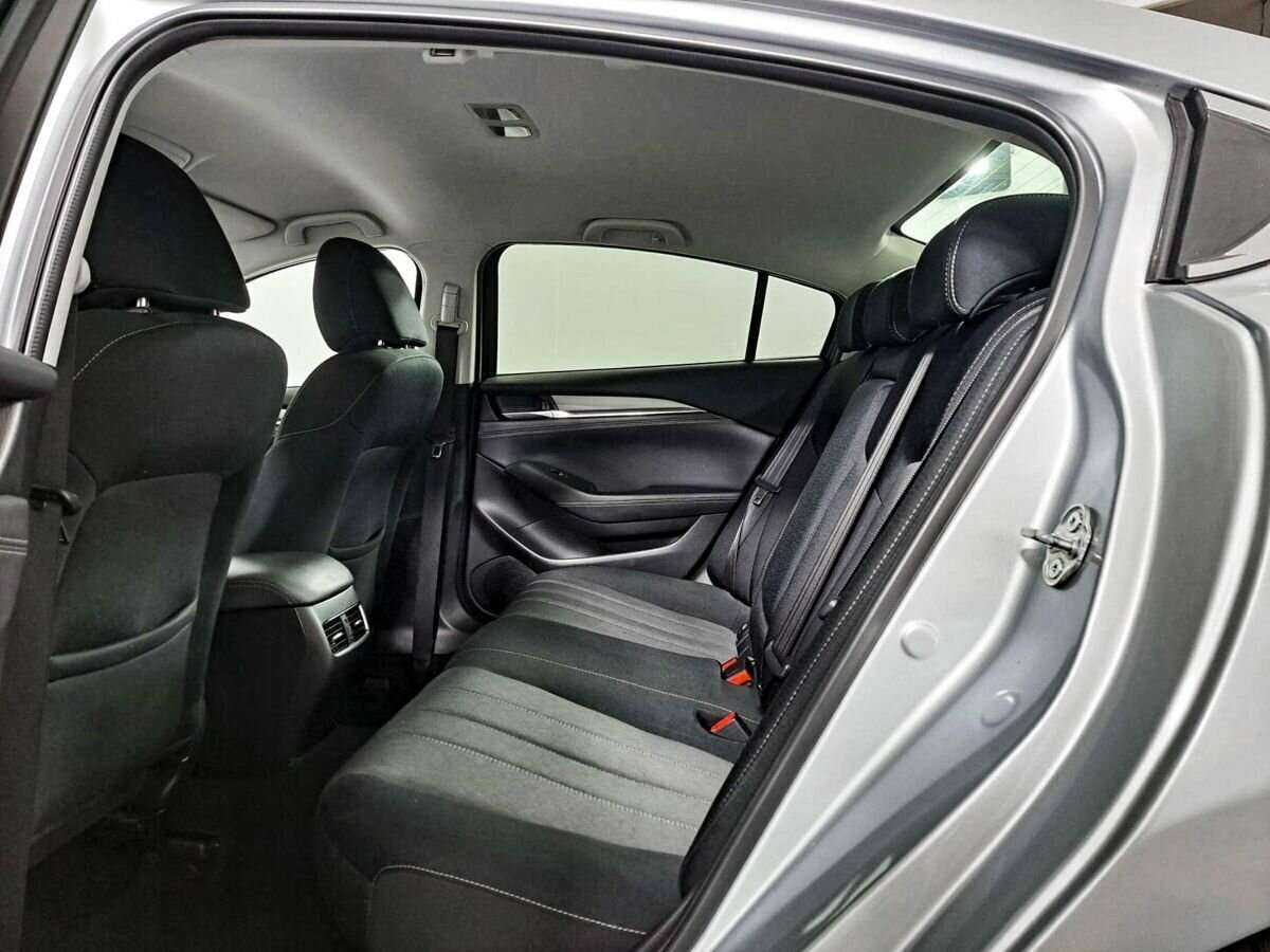 Купить Mazda 6 с пробегом. Фото: #9
