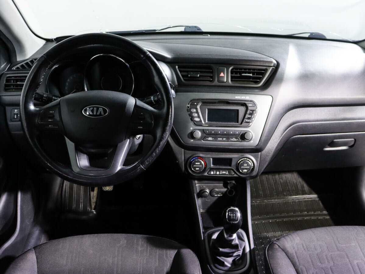 Купить Kia Rio с пробегом. Фото: #8