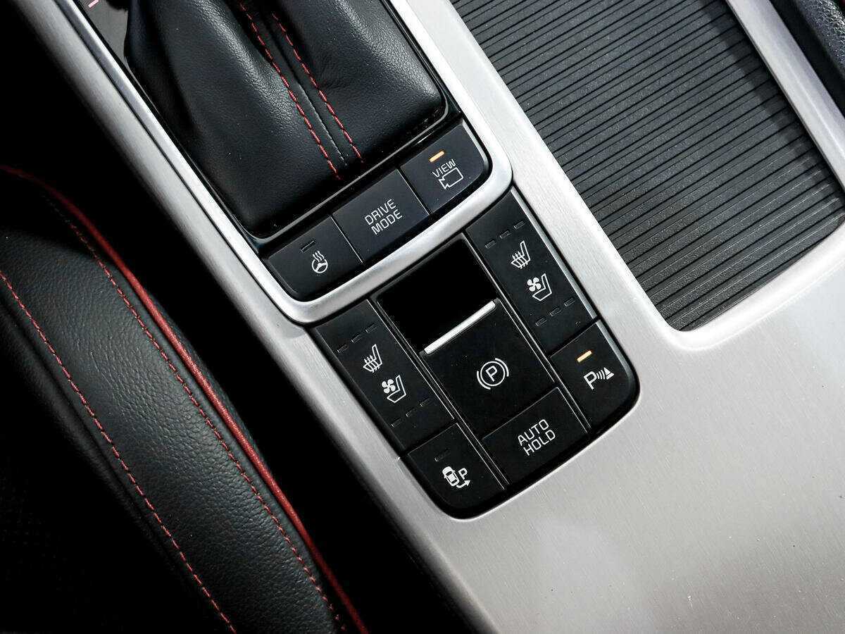 Купить Kia Optima с пробегом. Фото: #18