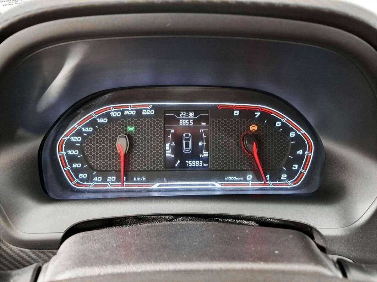 Купить Chery Tiggo 2 с пробегом. Фото: #10