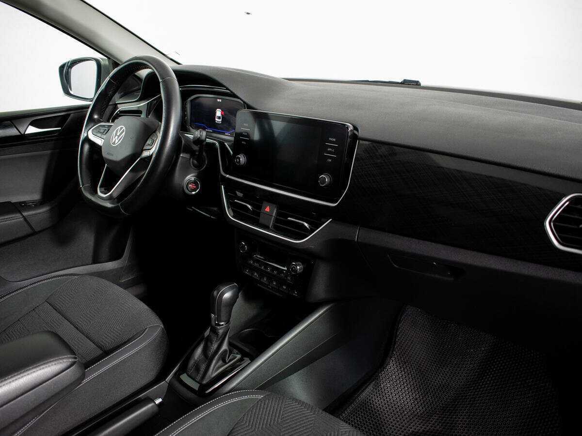 Купить Volkswagen Polo с пробегом. Фото: #8