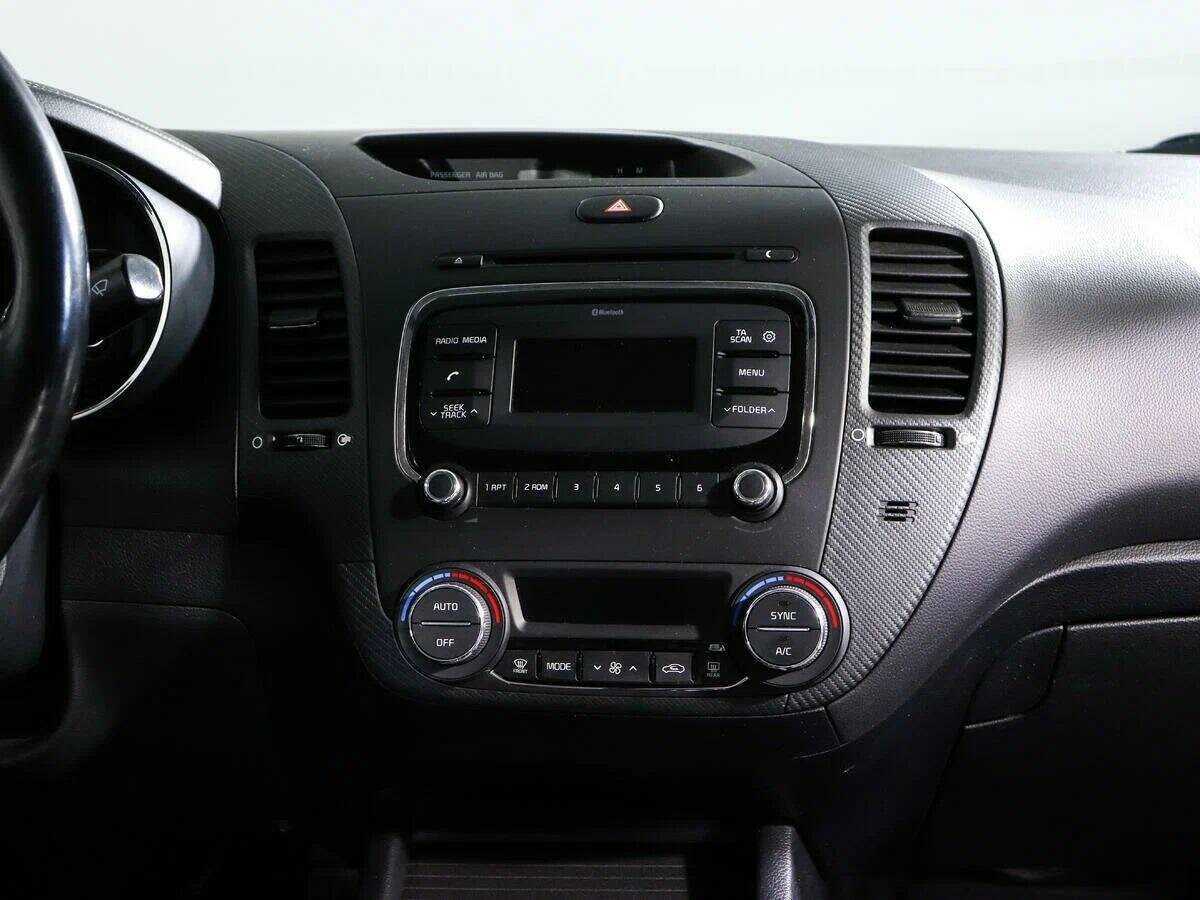 Купить Kia Cerato с пробегом. Фото: #11