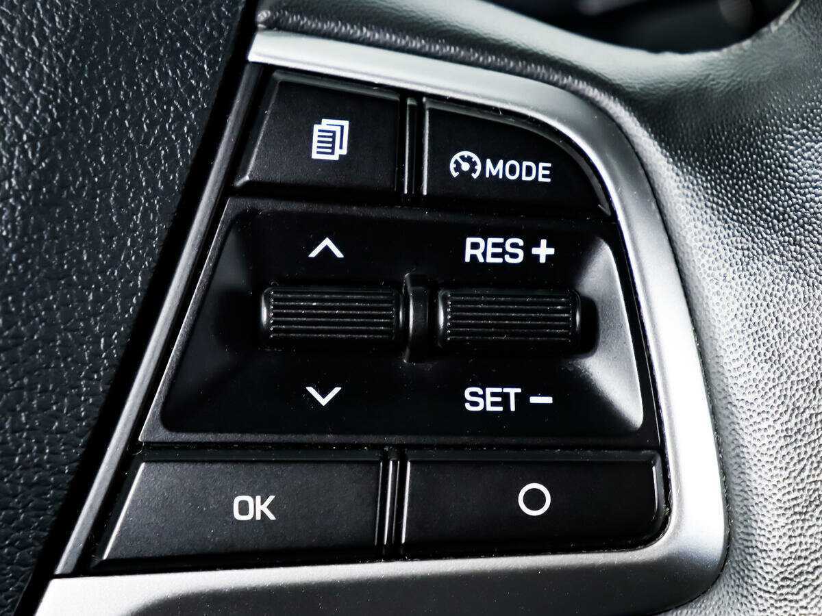 Купить Hyundai Solaris с пробегом. Фото: #14