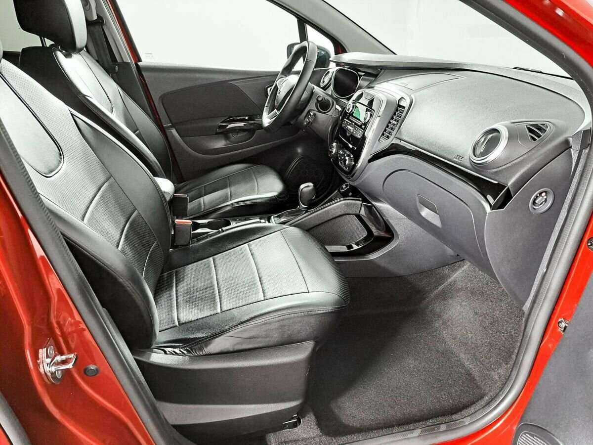 Купить Renault Kaptur с пробегом. Фото: #8