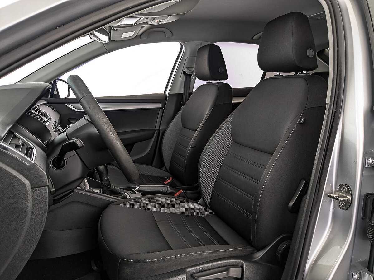 Купить Skoda Octavia с пробегом. Фото: #19