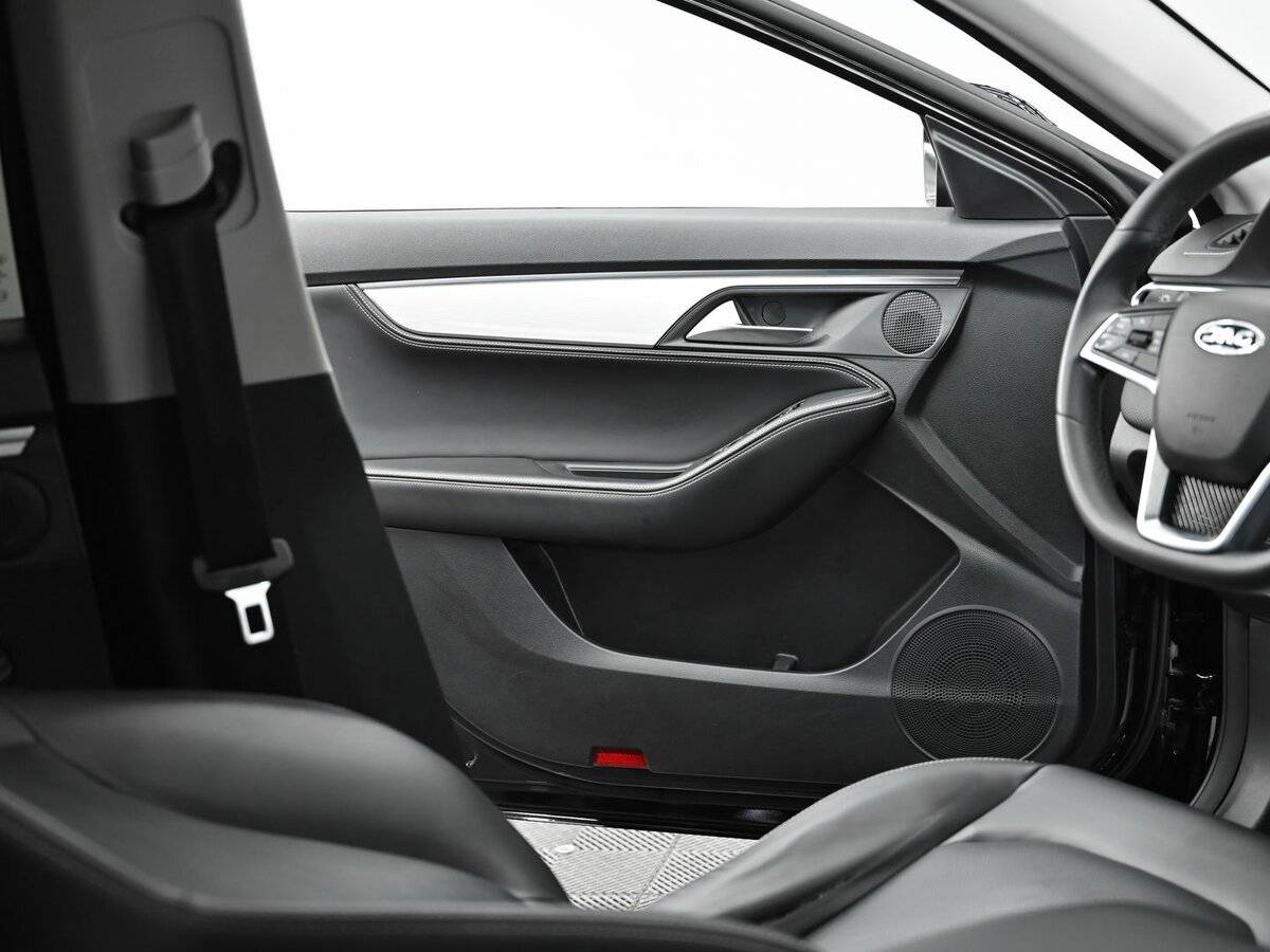 Купить JAC J7 с пробегом. Фото: #6