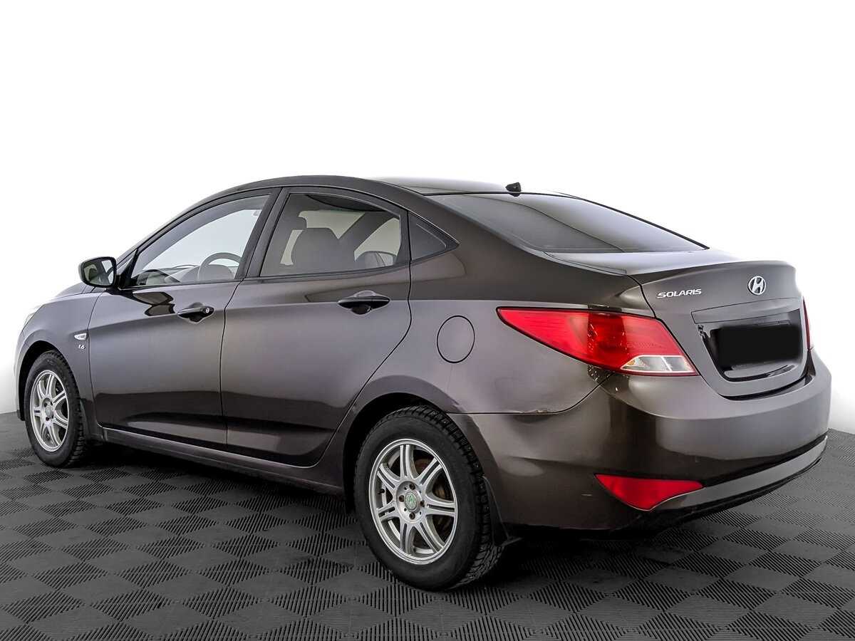 Купить Hyundai Solaris с пробегом. Фото: #6