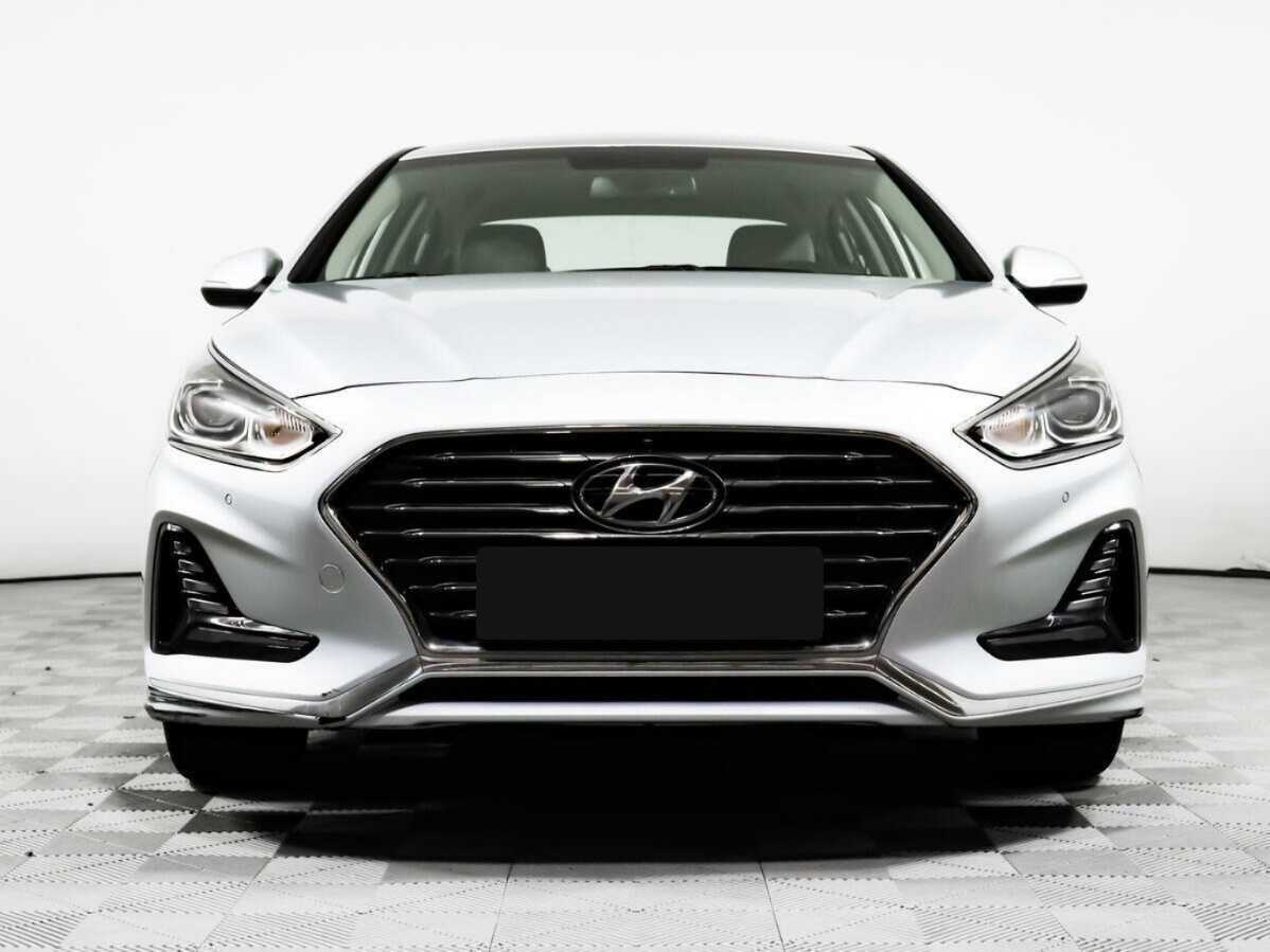Купить Hyundai Sonata с пробегом. Фото: #1