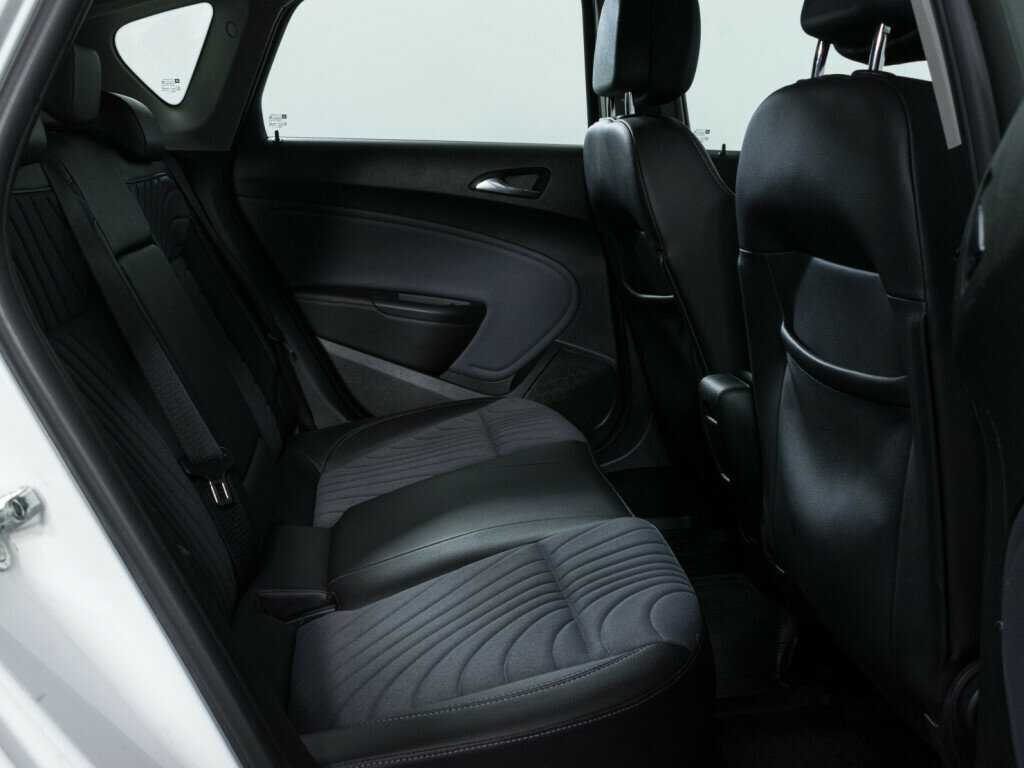 Купить Opel Astra с пробегом. Фото: #9