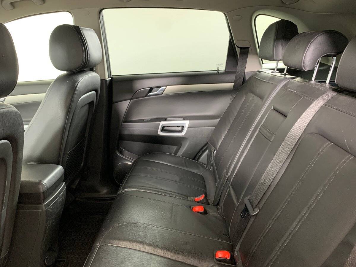 Купить Opel Antara с пробегом. Фото: #17