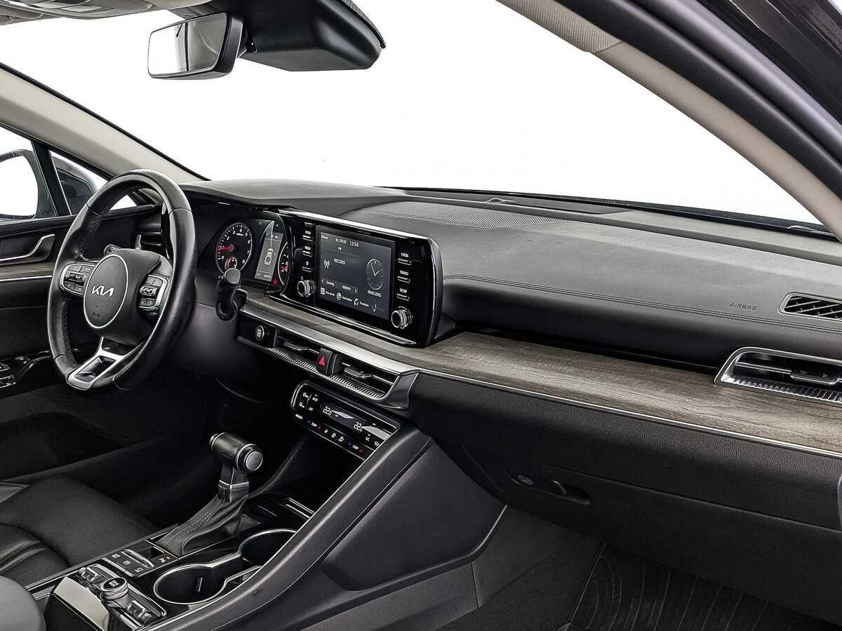 Купить Kia K5 с пробегом. Фото: #12