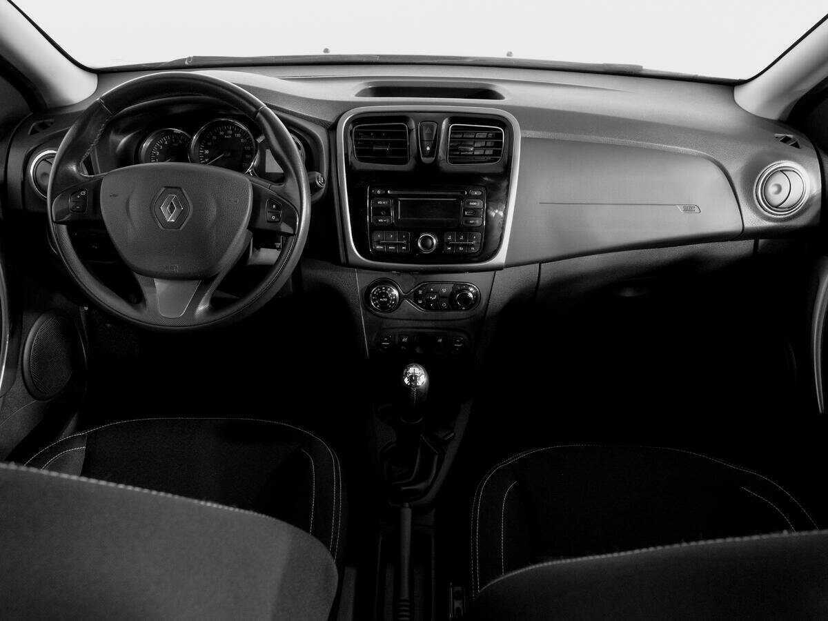 Купить Renault Sandero с пробегом. Фото: #10