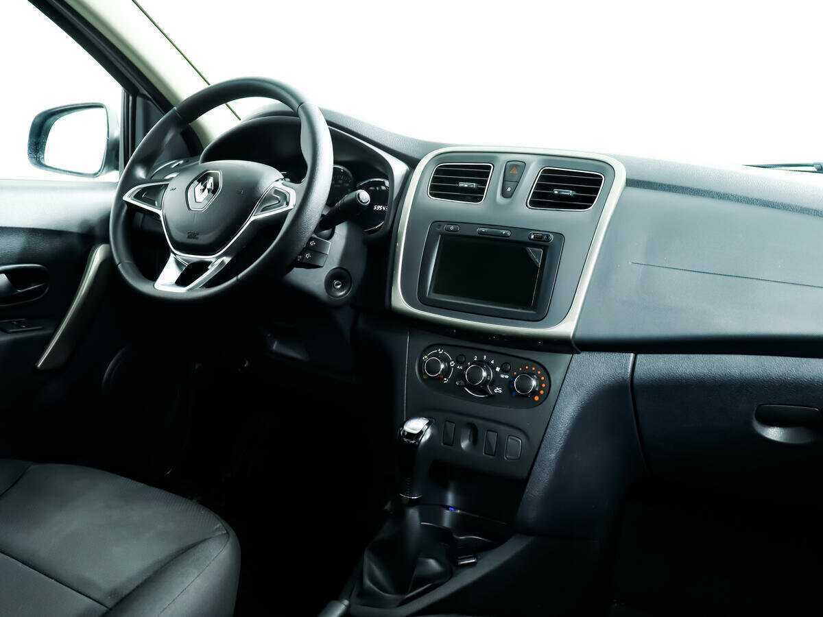 Купить Renault Logan с пробегом. Фото: #8
