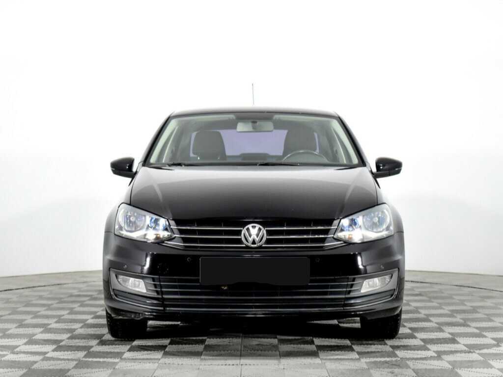 Купить Volkswagen Polo с пробегом. Фото: #1