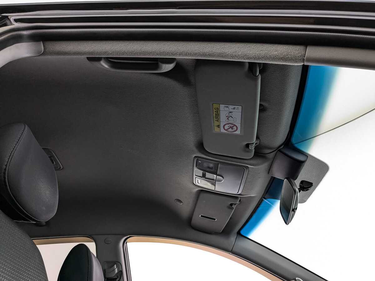 Купить Hyundai Solaris с пробегом. Фото: #17