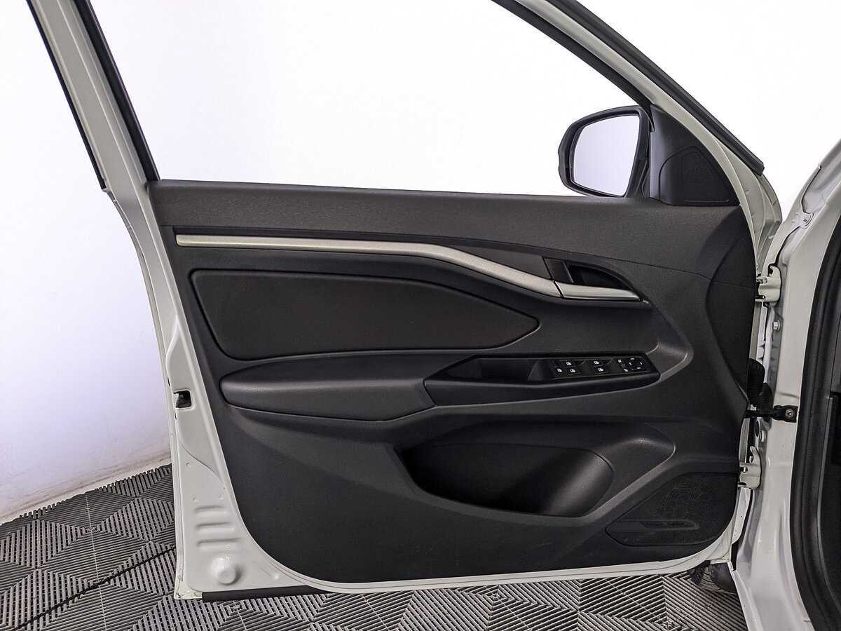 Купить Lada (ВАЗ) Vesta с пробегом. Фото: #18