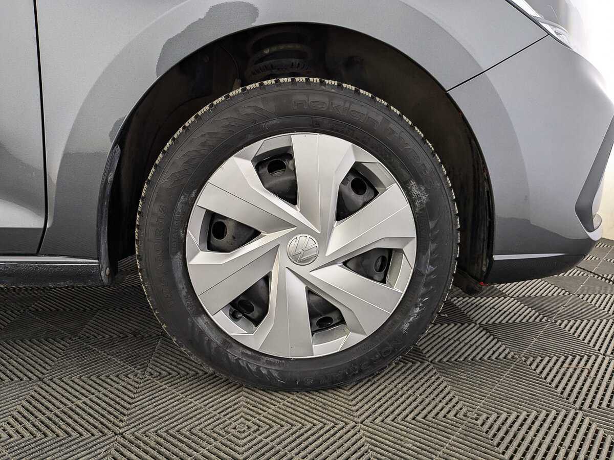 Купить Volkswagen Polo с пробегом. Фото: #11