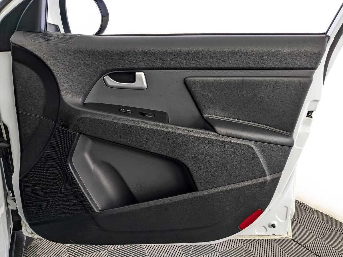 Купить Kia Sportage с пробегом. Фото: #23