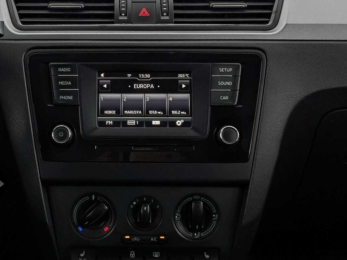 Купить Skoda Rapid с пробегом. Фото: #15