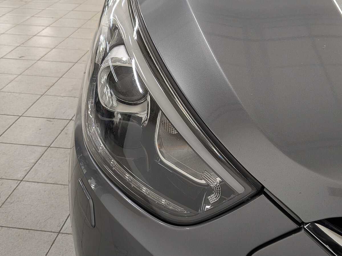 Купить Hyundai ix35 с пробегом. Фото: #10