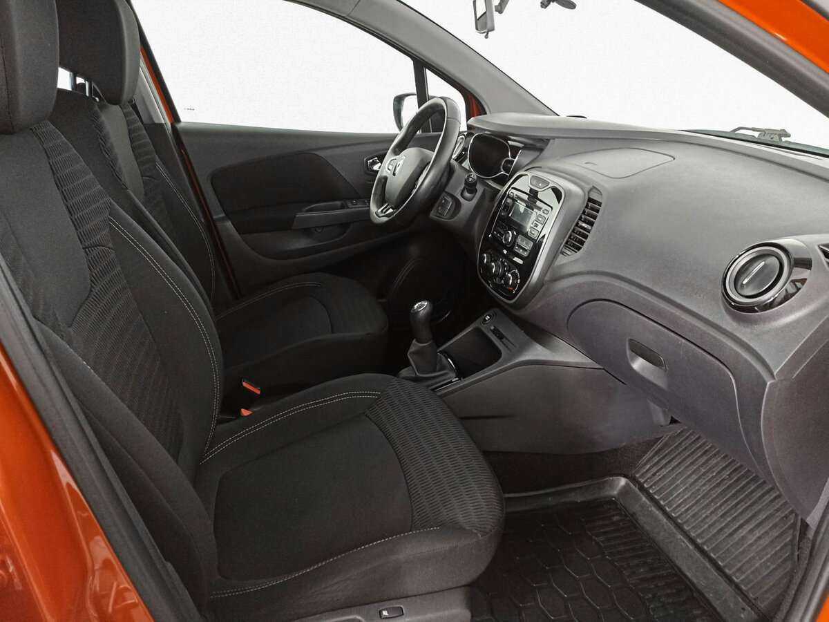 Купить Renault Kaptur с пробегом. Фото: #8