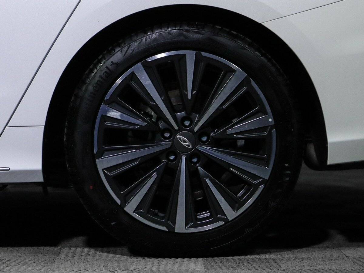 Купить Chery Arrizo 8 с пробегом. Фото: #13