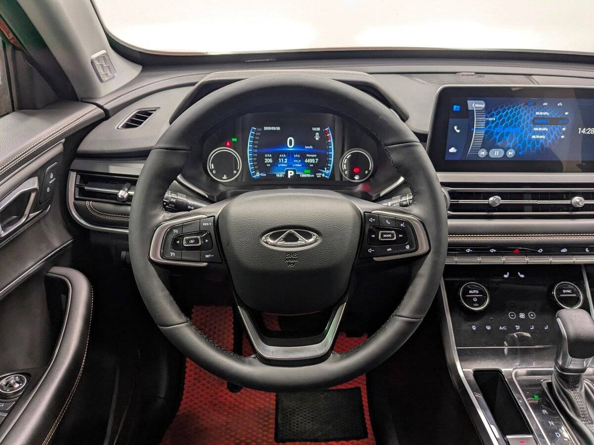 Купить Chery Tiggo 8 с пробегом. Фото: #9