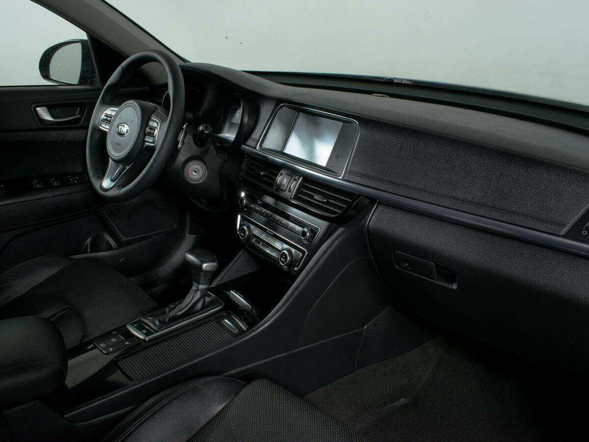 Купить Kia Optima с пробегом. Фото: #9