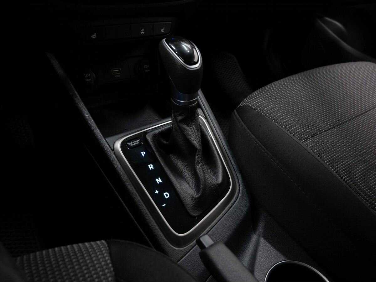 Купить Hyundai Solaris с пробегом. Фото: #20