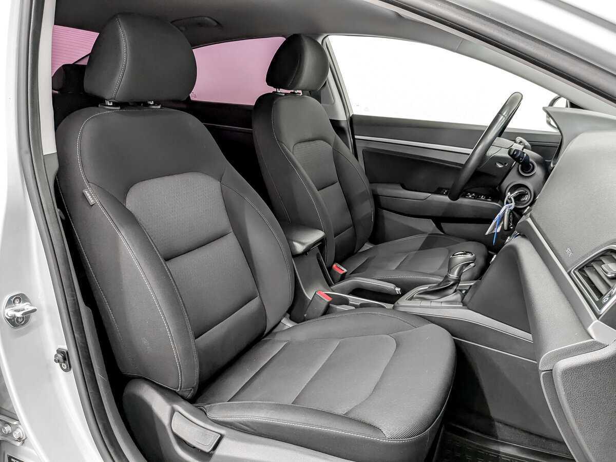 Купить Hyundai Elantra с пробегом. Фото: #20