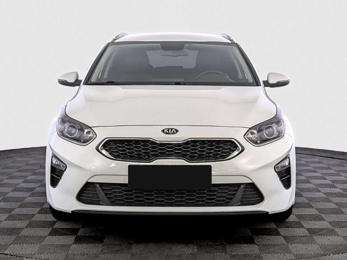Купить Kia Ceed с пробегом. Фото: #1