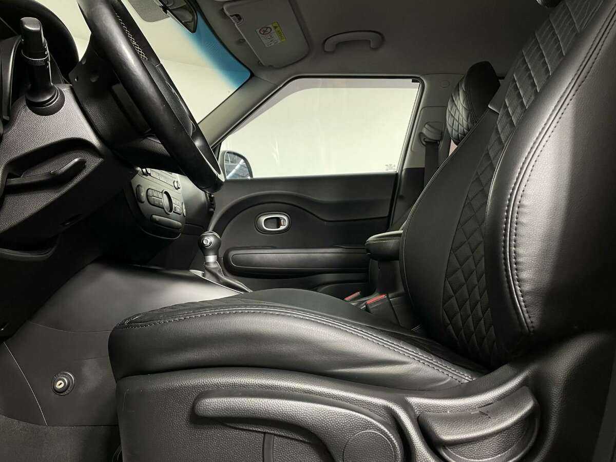 Купить Kia Soul с пробегом. Фото: #9