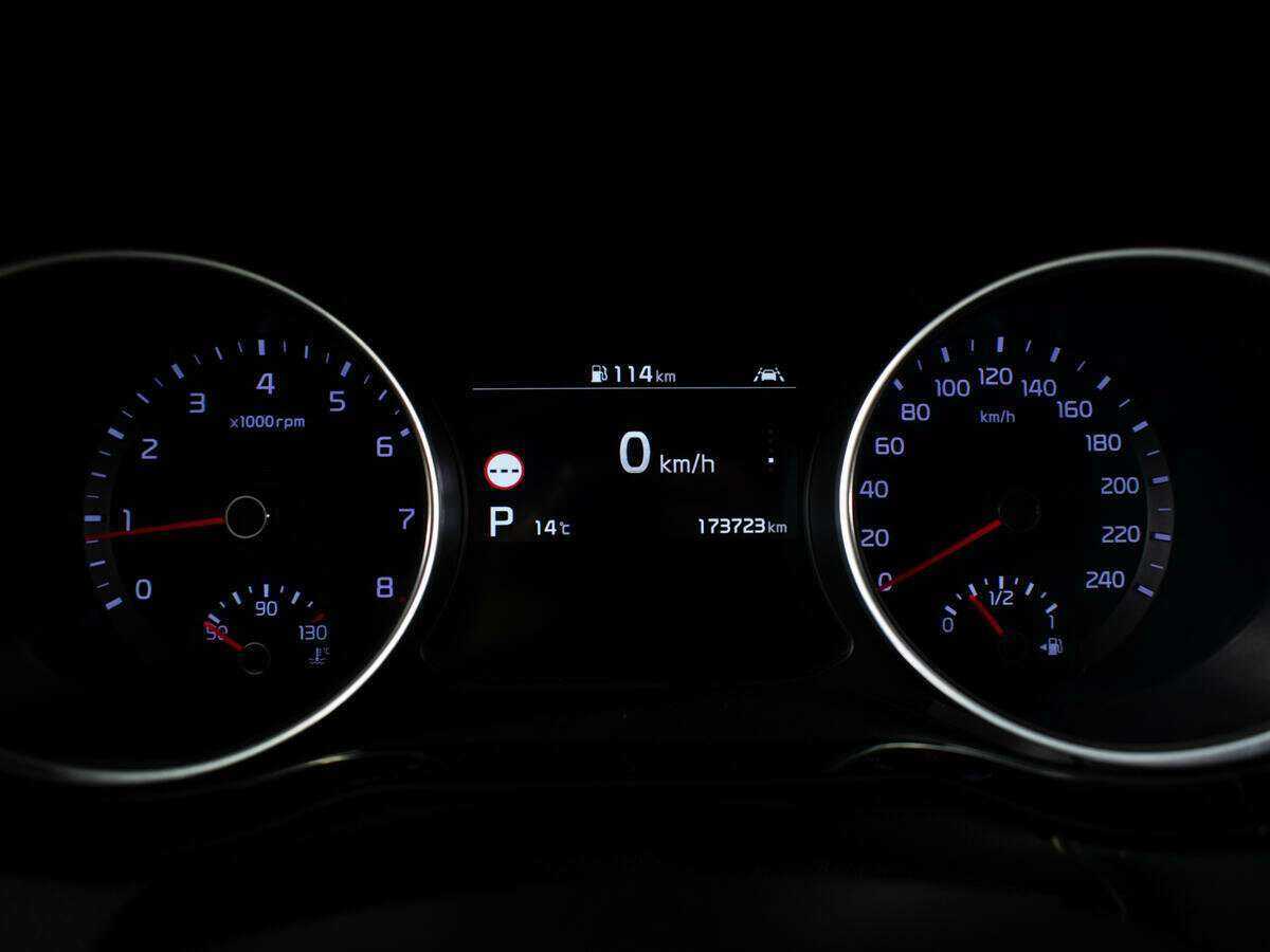 Купить Kia Ceed с пробегом. Фото: #10