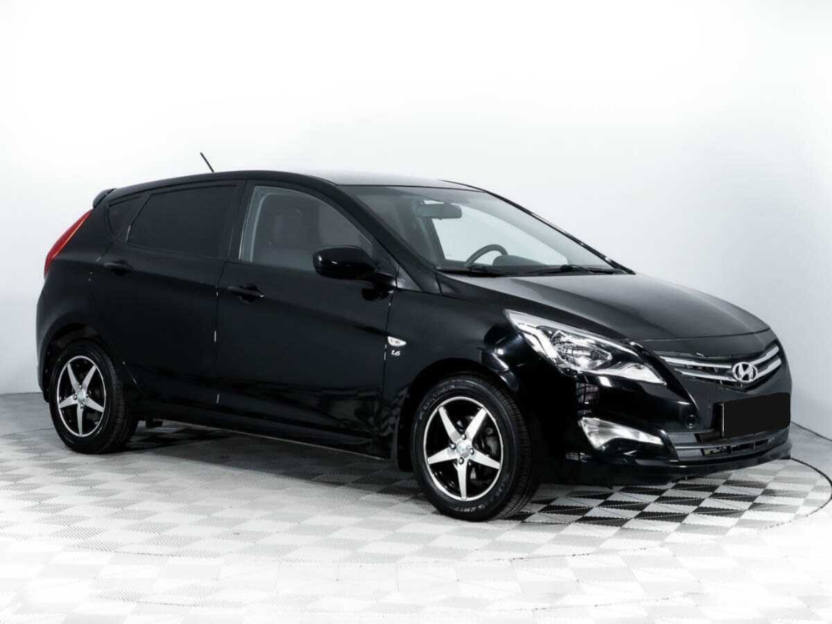 Купить Hyundai Solaris с пробегом. Фото: #2