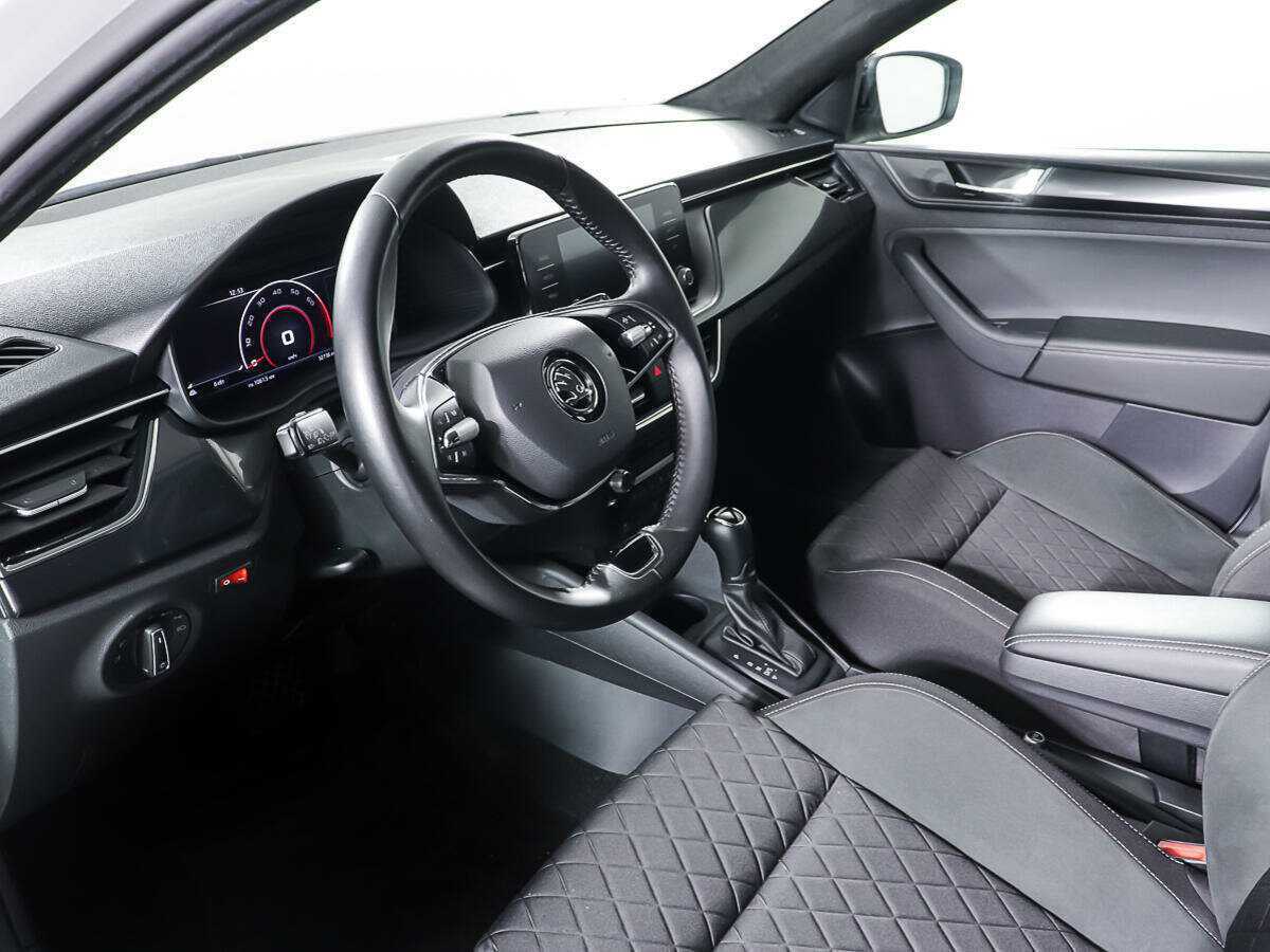 Купить Skoda Rapid с пробегом. Фото: #11